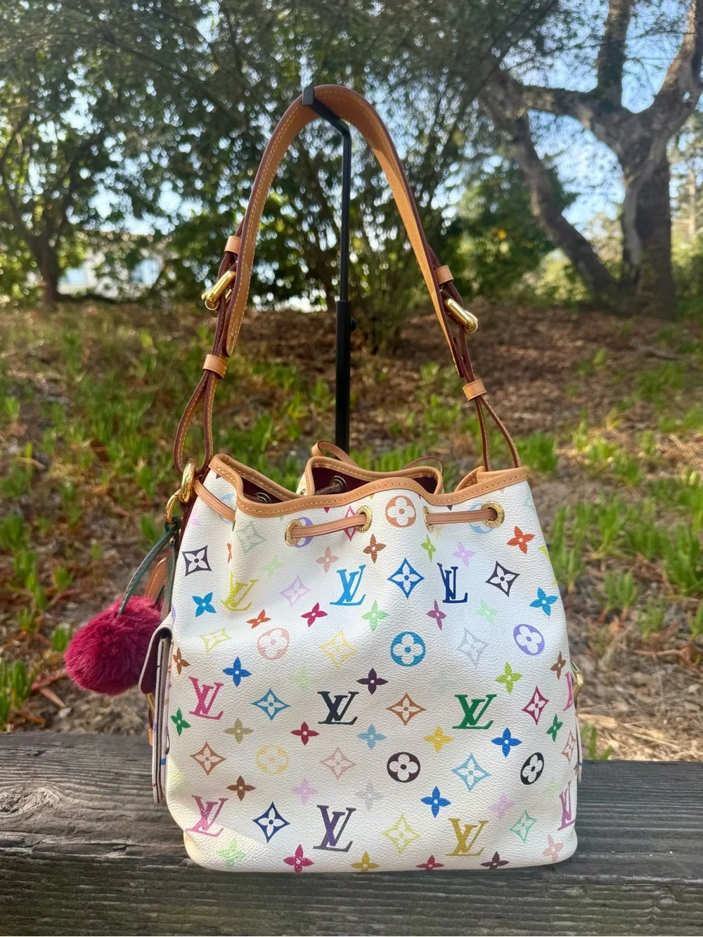 Louis Vuitton details authentic